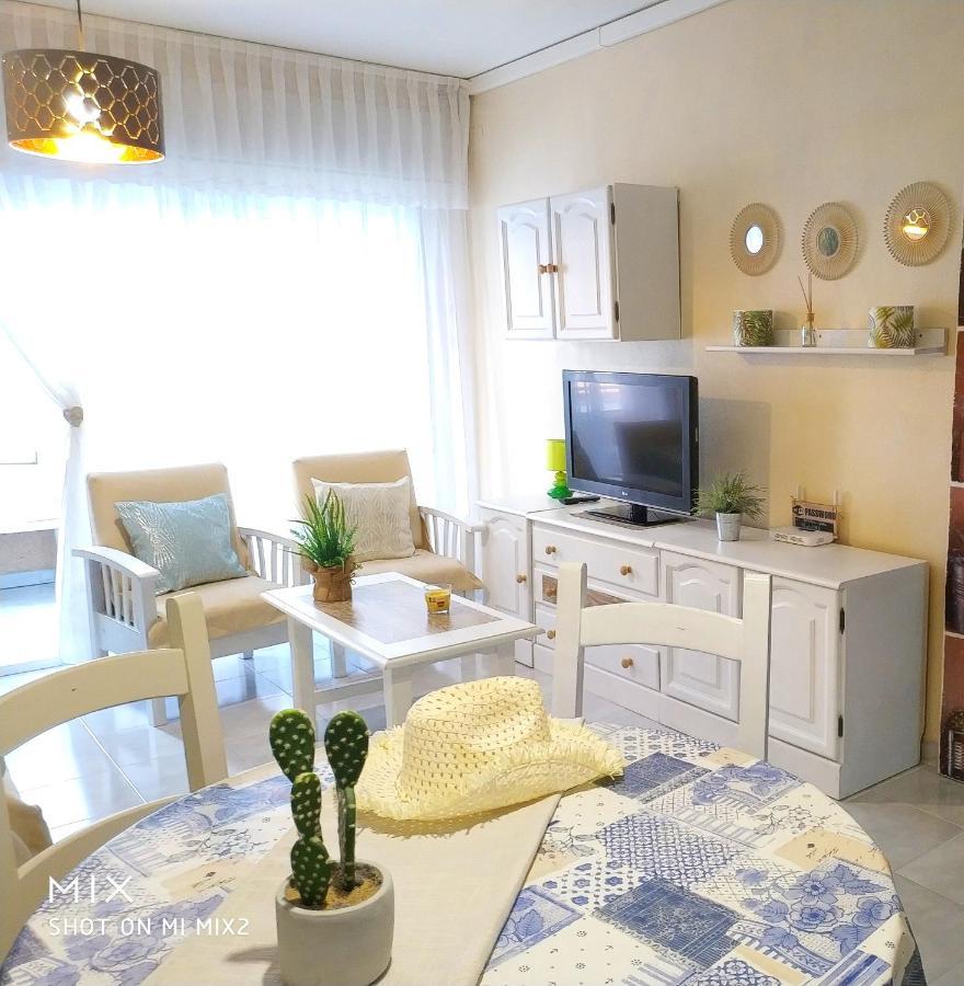 Pink Catia Coqueto Piso Playa Del Cura Apartment Torrevieja Bagian luar foto